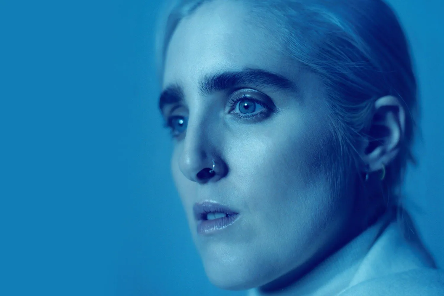 Shura has debuted a new track, 'obsession'