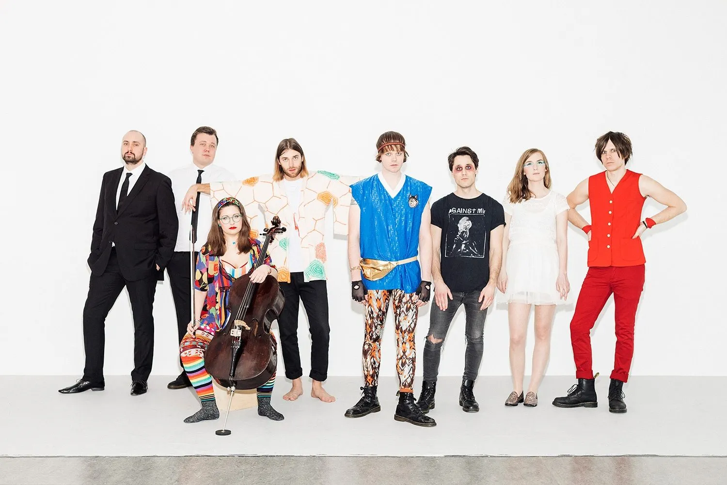 Team Me have dropped their post-apocalyptic new single, ‘Does Anyone Know How to Get to the Heart of This’