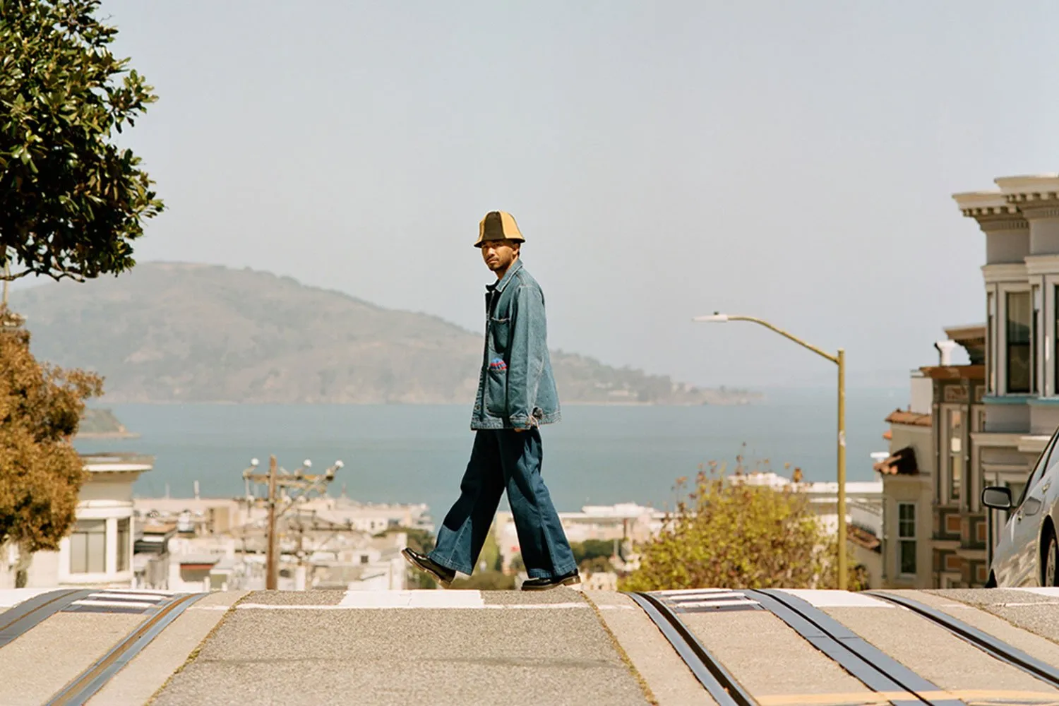 Toro y Moi has signed to Dead Oceans, has a new album coming next year