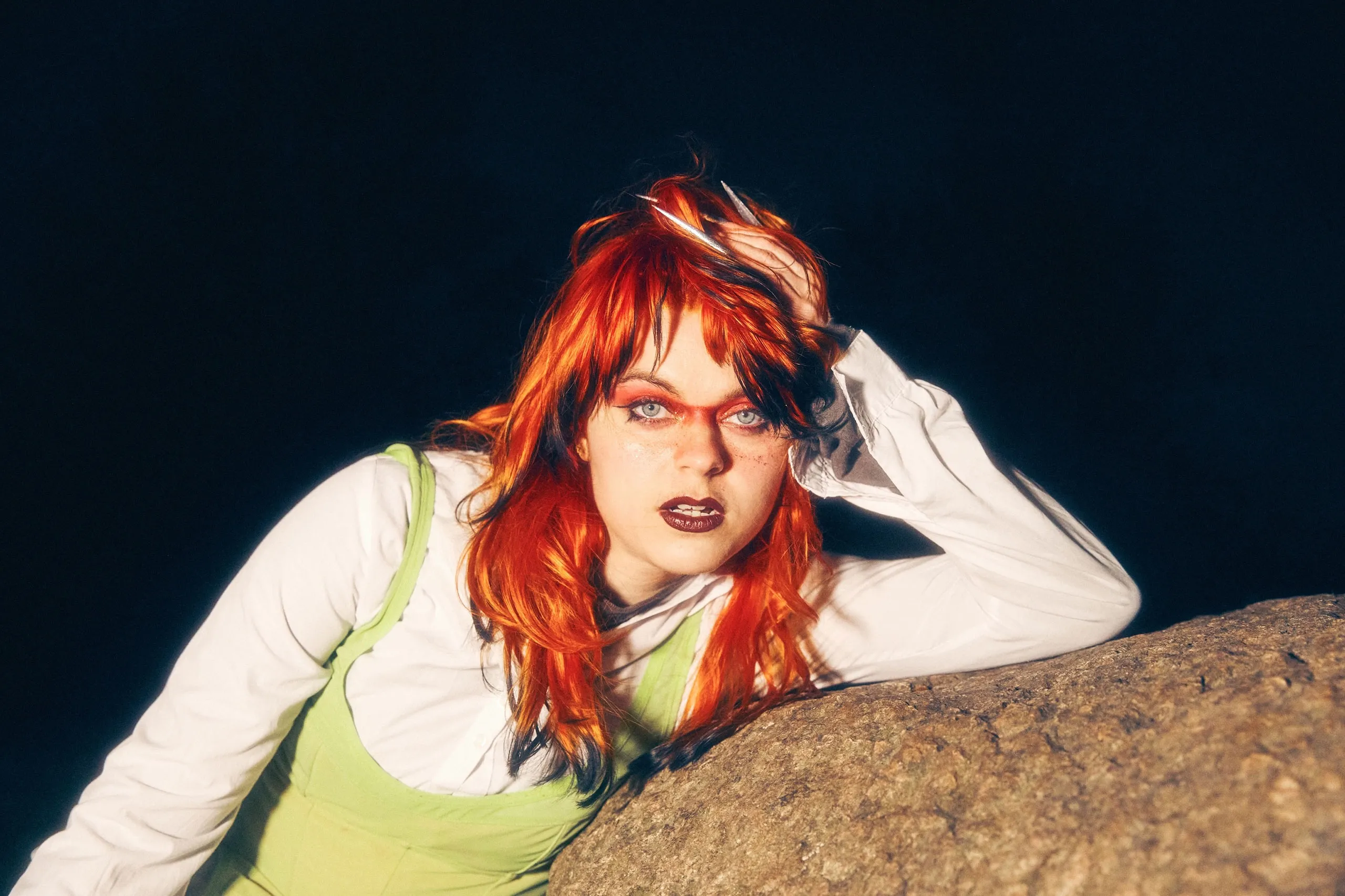 Ellie Dixon has dropped a piri remix of her new single 'Guts'