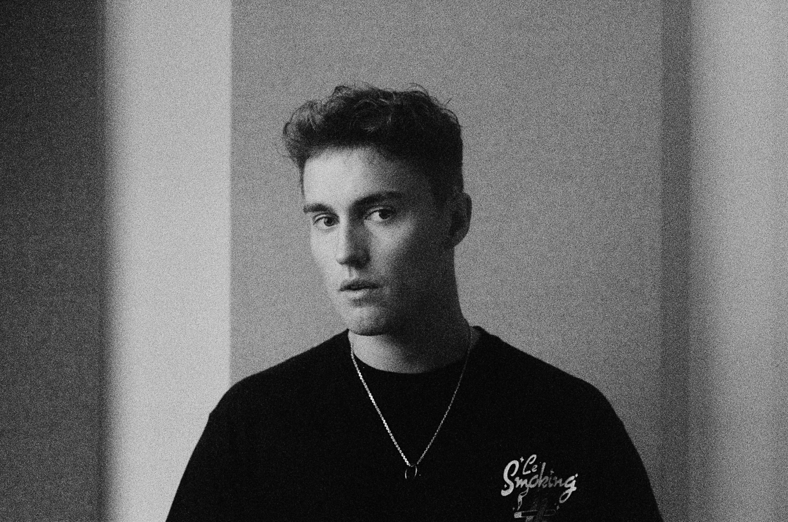 Watch Sam Fender play songs from his new album 'People Watching' live for first time in Paris