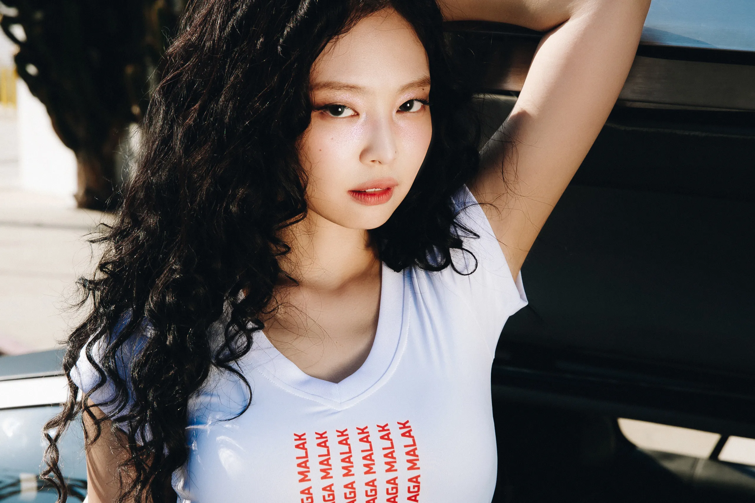 Jennie has teamed up with Dominic Fike for her new single 'Love Hangover'
