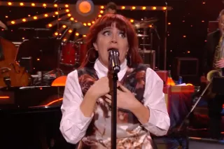 Watch JADE, CMAT and JUNGLE on Jools Holland's annual Hootenanny show