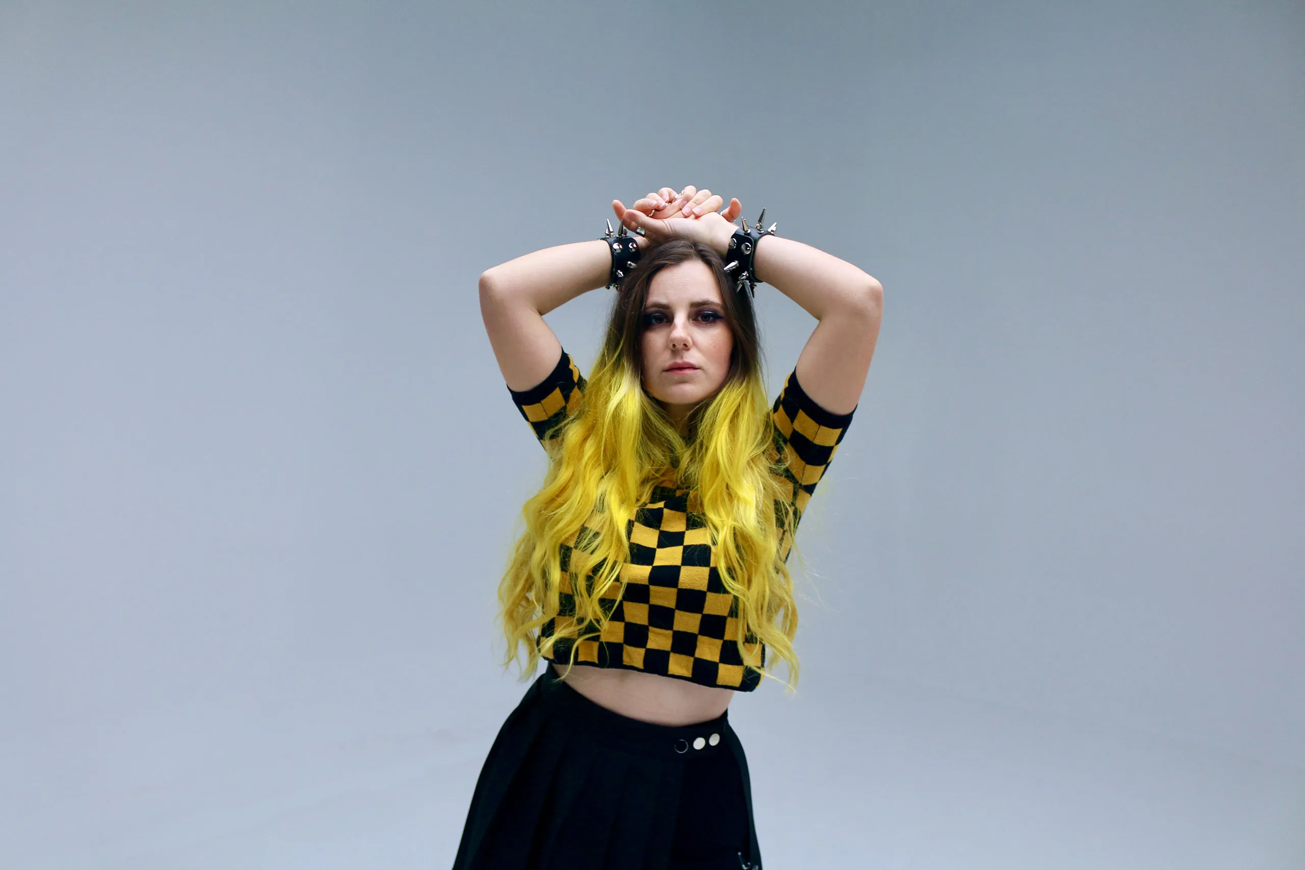 AViVA has returned with her empowering new single 'Ritual', about breaking toxic cycles