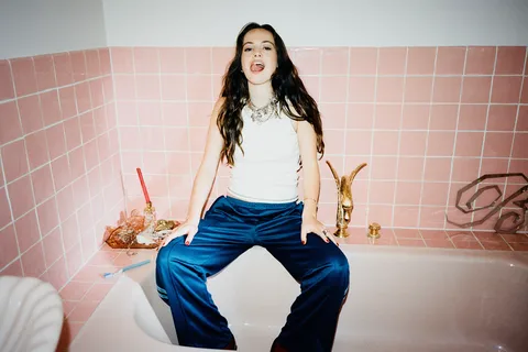 Bea and her Business has released a new single about lost friendship