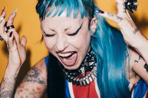 RØRY has shared an emotional music video for new single 'Wolves'