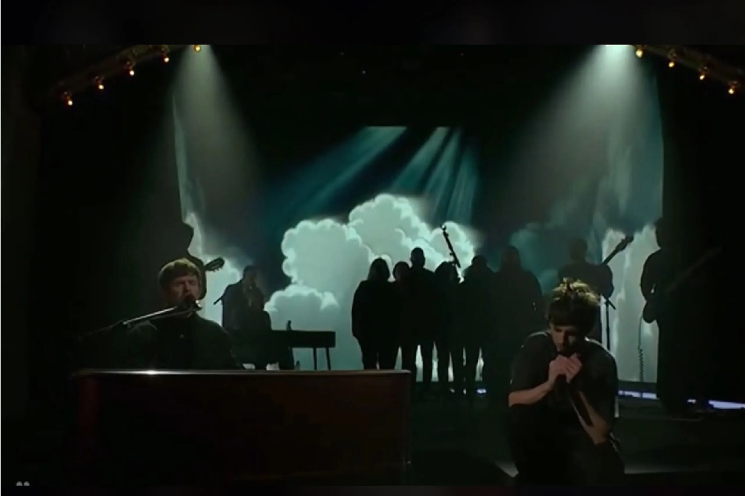 James Blake joined Timothée Chalamet for a Bob Dylan cover on SNL