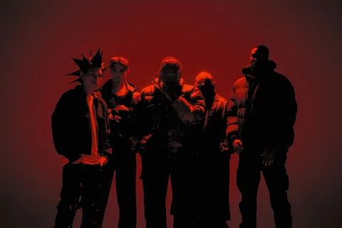 Magnolia Park have teamed up with Plvtinum and Vana for their new single 'Worship'