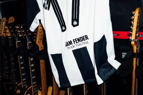 Newcastle United are auctioning off Sam Fender-branded match shirts for local charity initiatives