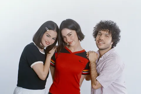 Selena Gomez, Benny Blanco and Gracie Abrams have released their new song 'Call Me When You Break Up'