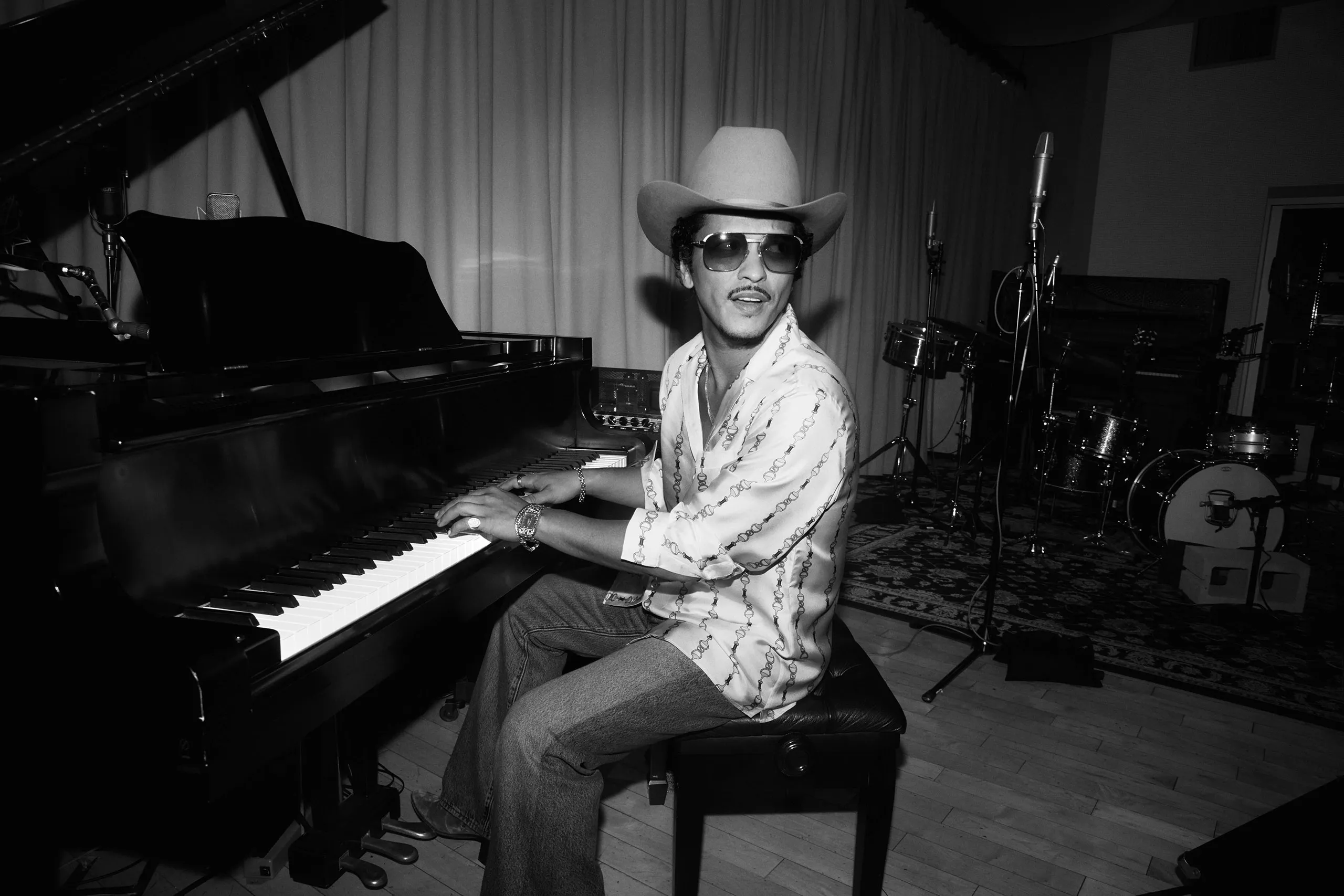 Bruno Mars has announced his fourth solo album, 'The Romantic'
