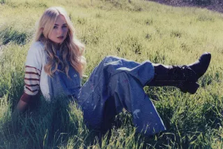 Claire Rosinkranz has released her new single 'Chronic', from second album 'My Lover'