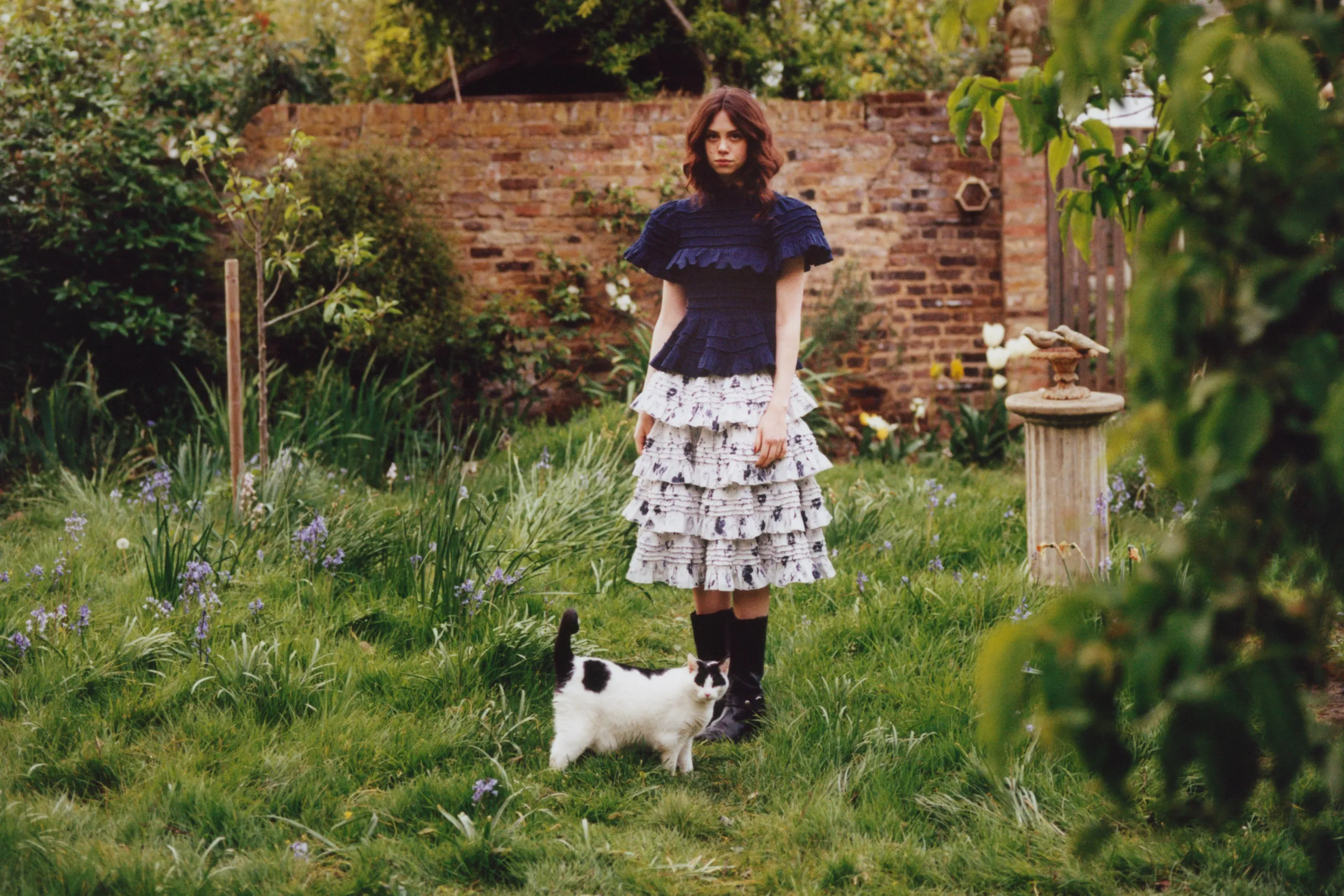 Matilda Mann has released new single 'Just Because' ahead of her debut album 'Roxwell'