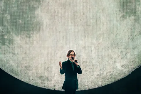 Pulp are going to debut new music during Lauren Laverne's BBC Radio 6 show today