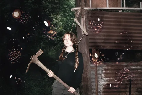 Cosmorat have dropped their dark alt-pop single 'Bad Boys Go To Heaven'