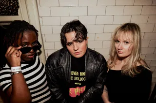 GIRLBAND! are going to support Kids In Glass Houses and headline an Independent Venue Week tour