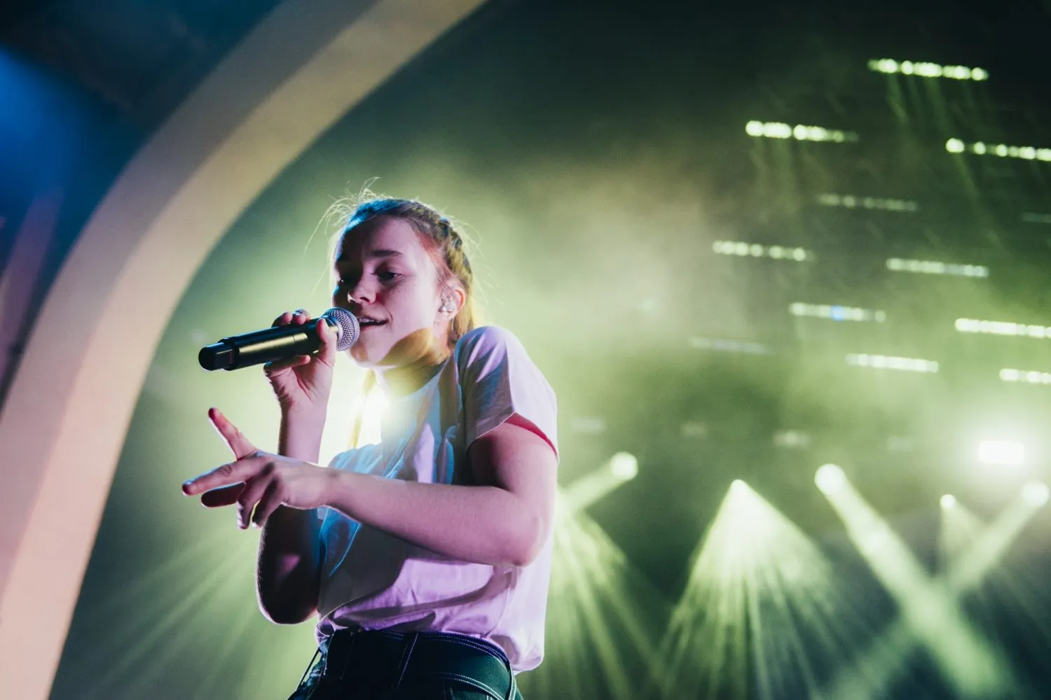 Sigrid’s dropped her new pop hit, ‘Don’t Feel Like Crying’