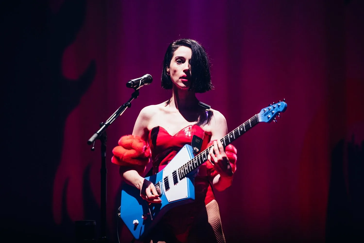 St. Vincent has shared a new video for 'MASSEDUCTION'