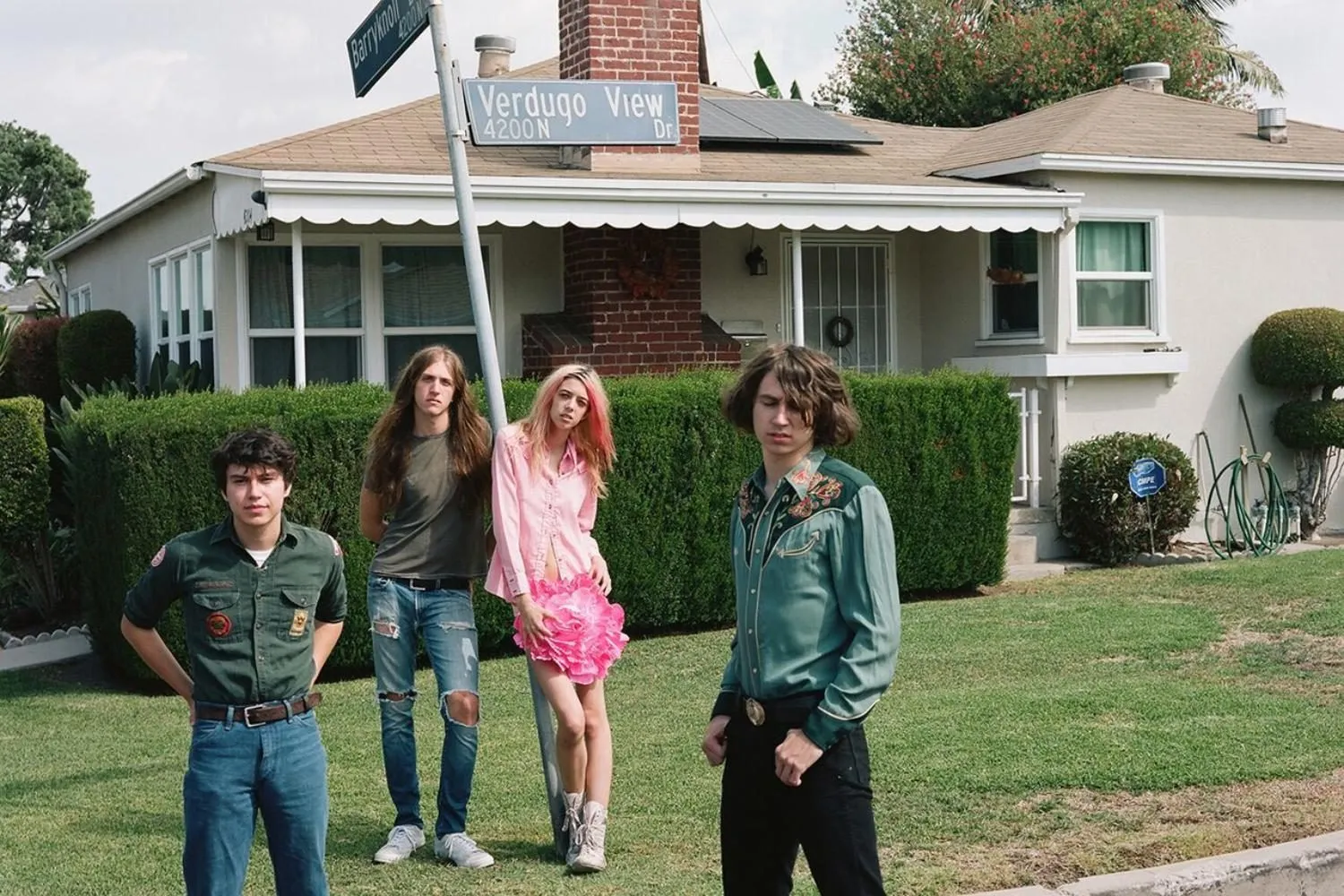 Starcrawler have shared a brand new track, 'She Gets Around'