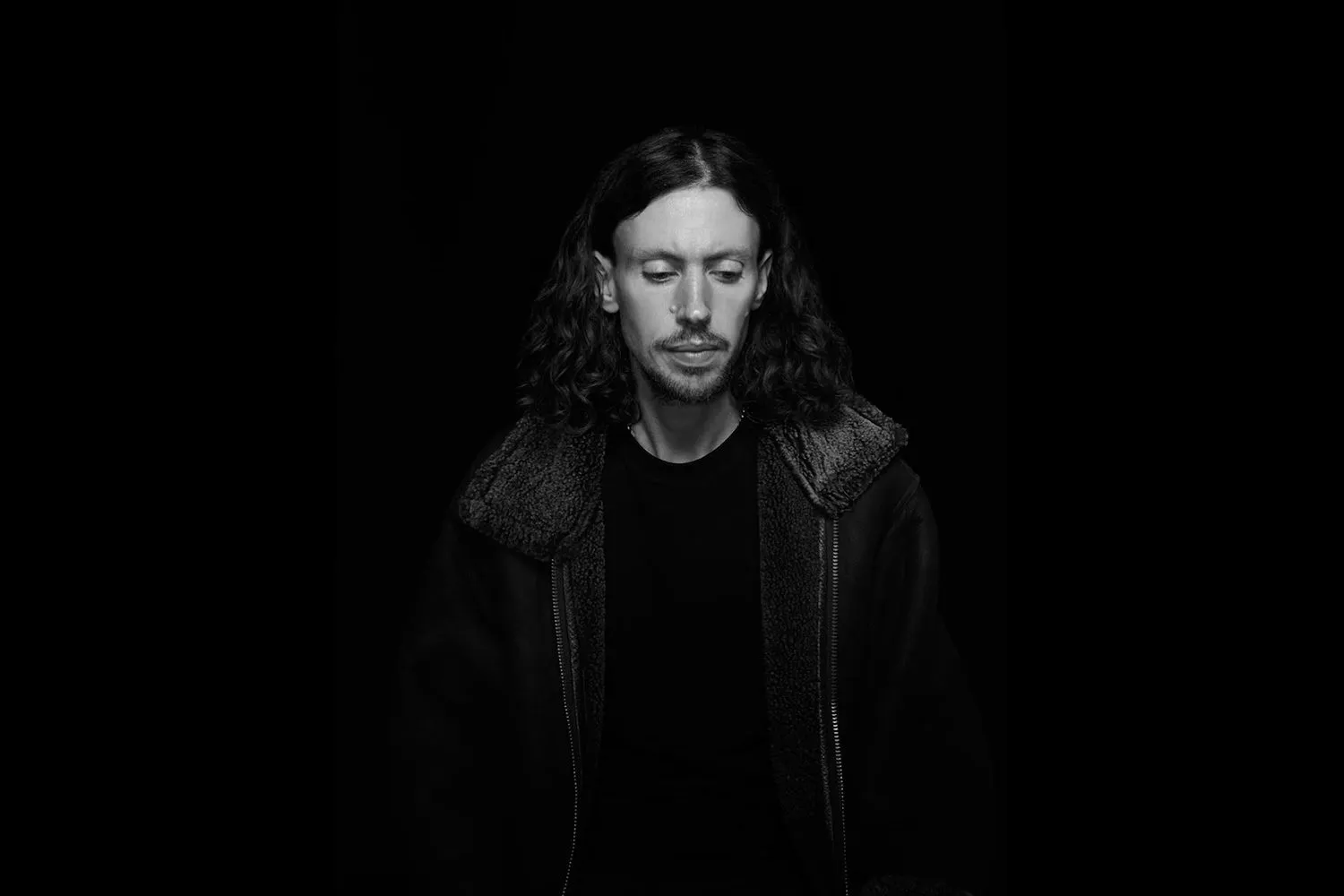 A Grave With No Name premieres new track, ‘Pirouette’