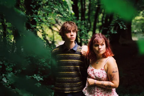 No Windows release new single 'Small Flashing Light'