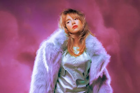 Suki Waterhouse has released a new video for 'Model, Actress, Whatever'