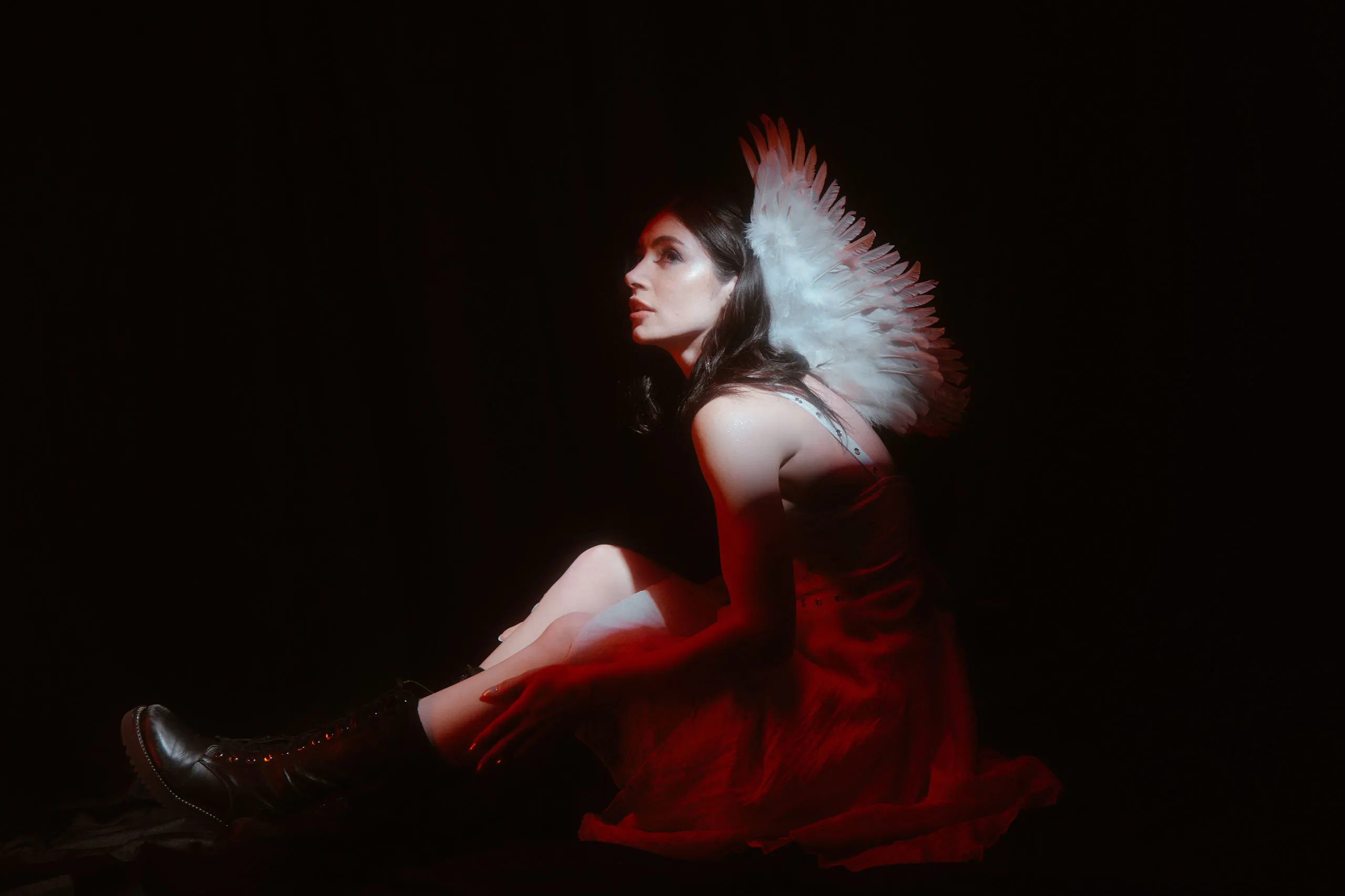 Chrissy Costanza has released intense new single 'Perfect Crime' ahead of her sold-out UK tour