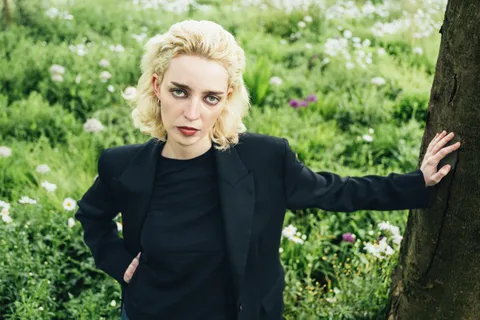 Gia Ford is celebrating the release of her debut album with a new video for 'Housewife Dreams of America'