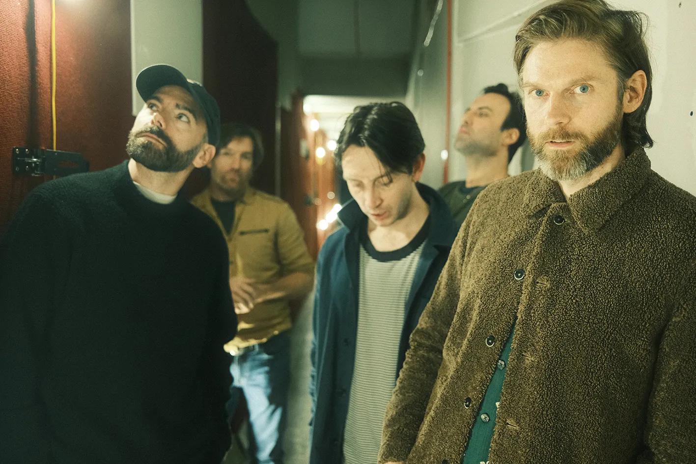 Former Kaiser Chief Nick Hodgson has released a new Everyone Says Hi single, 'Somebody Somewhere'