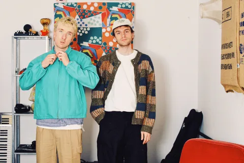 Good Neighbours have released a new feel-good anthem, 'Daisies'