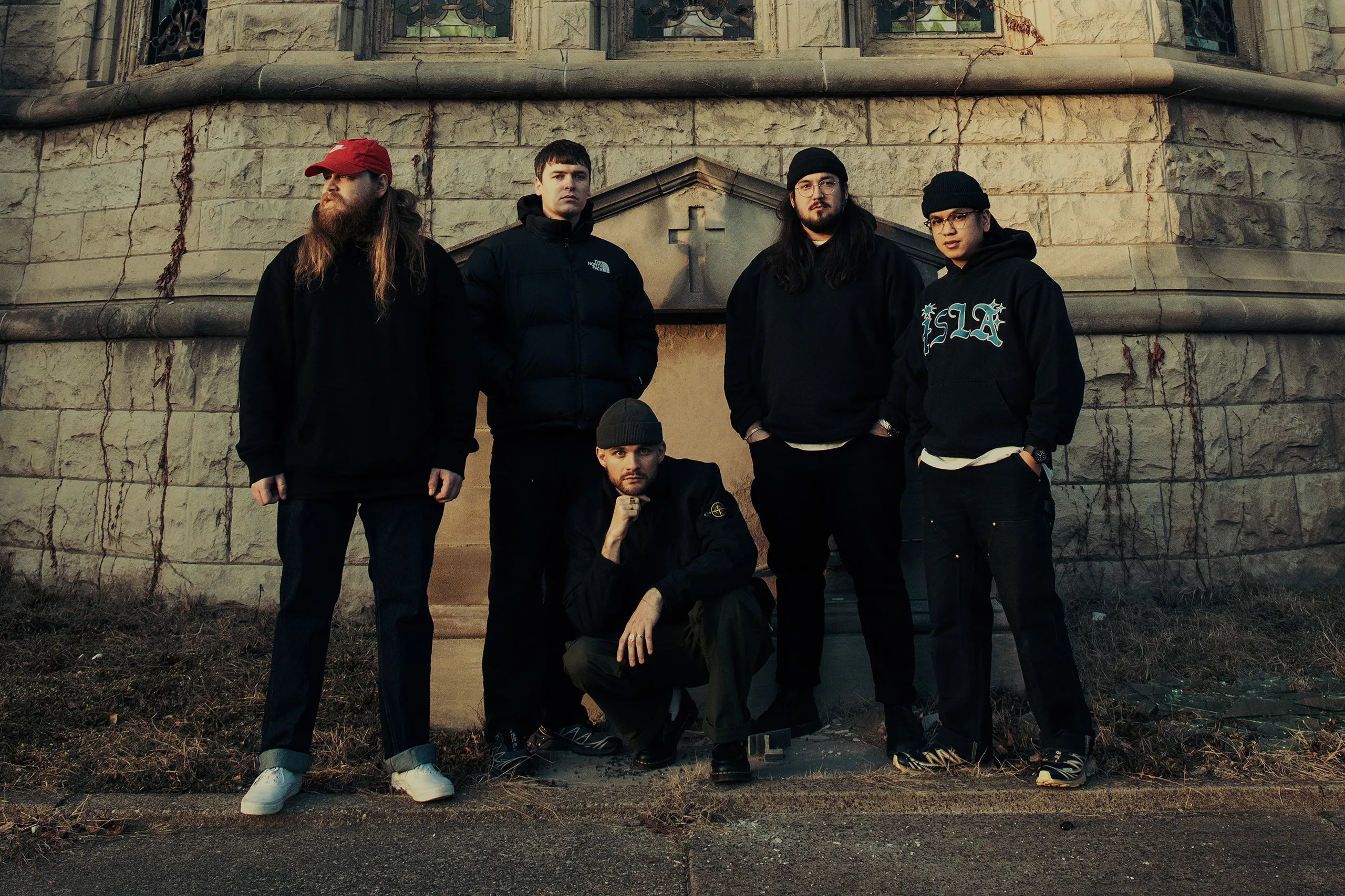 Knocked Loose debuts 'Suffocate' live with Poppy at Sick New World festival