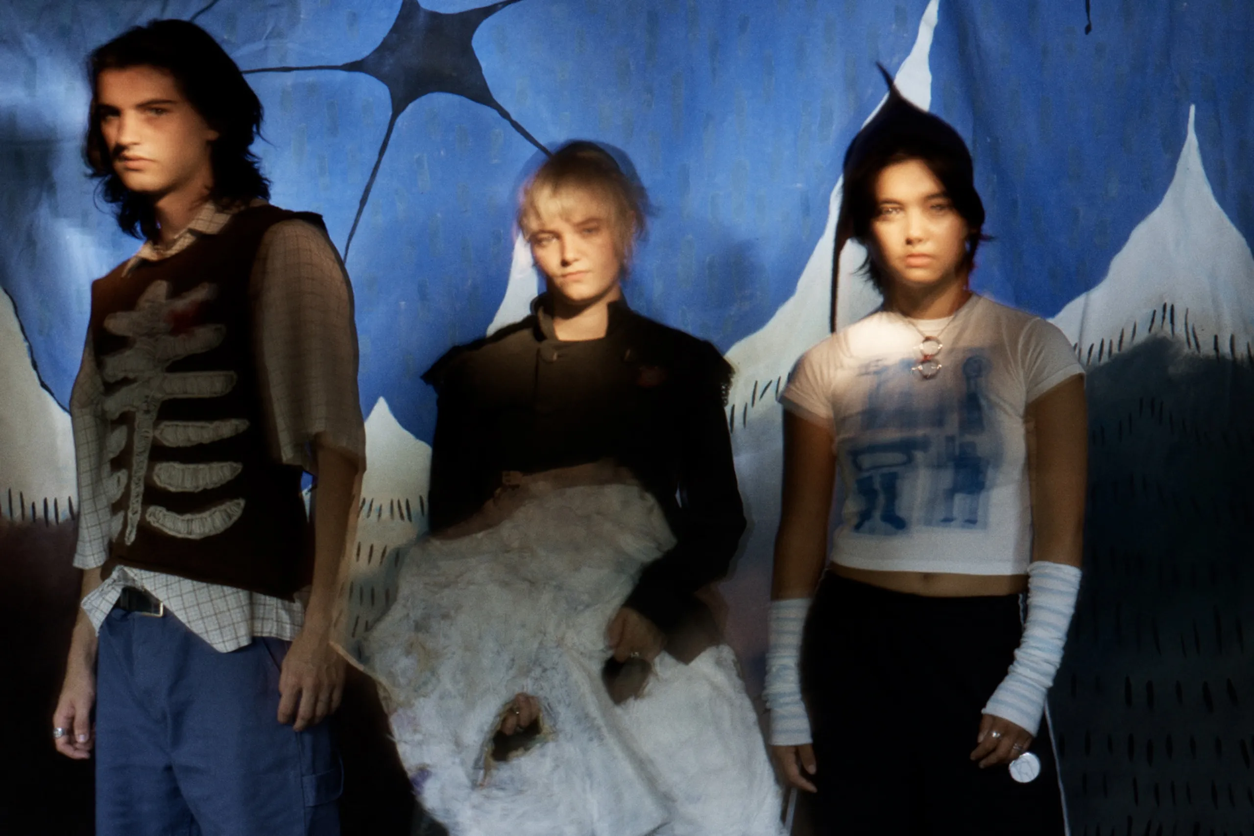 Mary In The Junkyard have released their debut EP, and dropped a video for 'Goop'