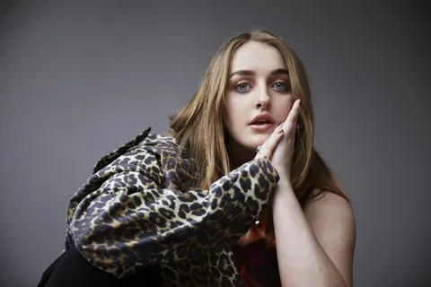 Down With Boring is back(!), live(-ish) and direct (sort of) from Dork's Night Out, with Nell Mescal, Lexie Carroll and Scout