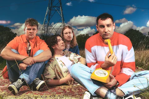 Sea Girls have released a new single about missing someone, 'Come Back To Me'