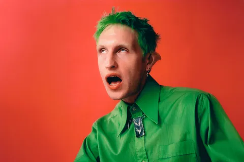 Blood Wizard has signed to Sad Club Records and celebrates his inner child with new single, 'babytooth'