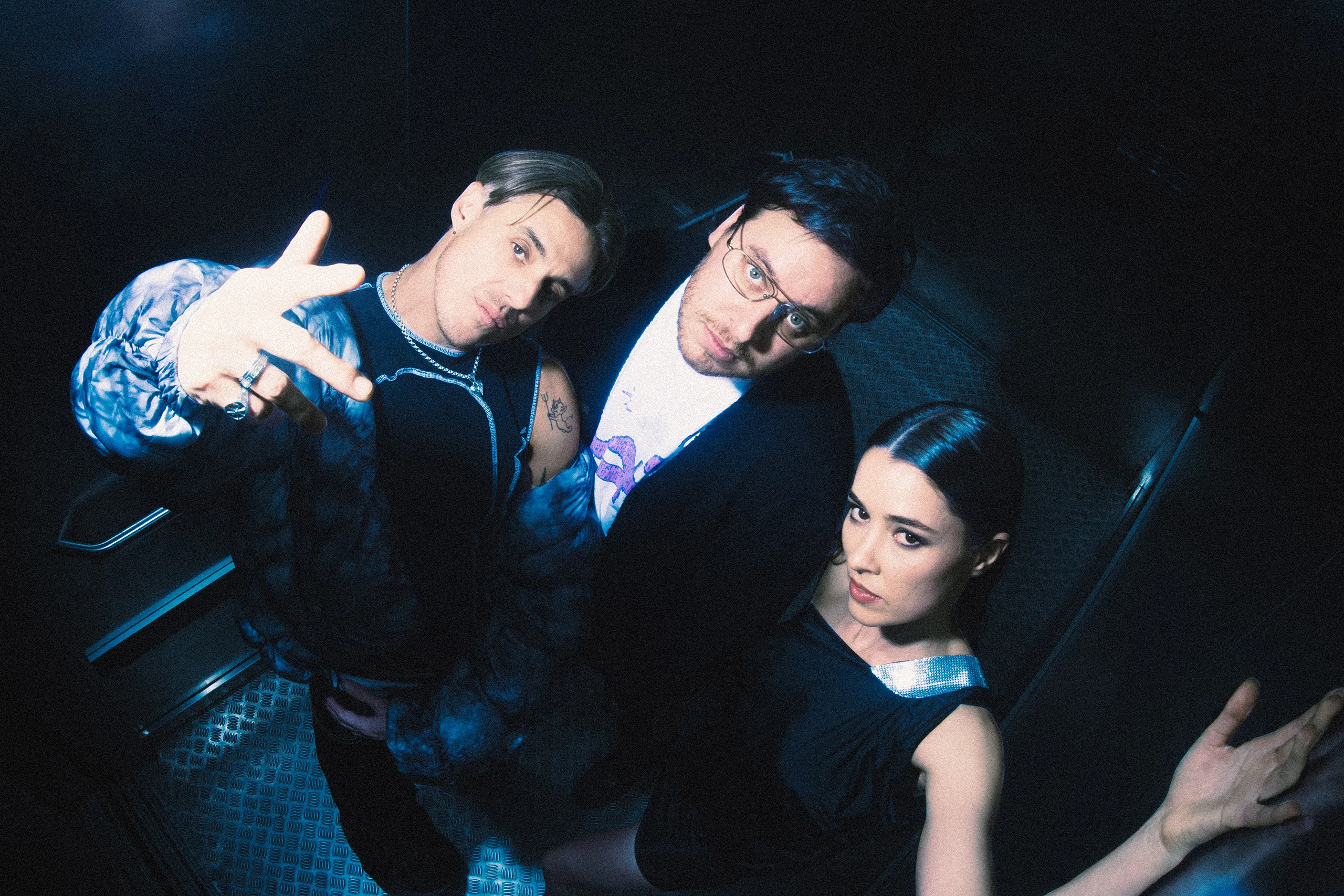 Confidence Man have teamed up with DJ BORING for 'Forever 2 (crush mix)'