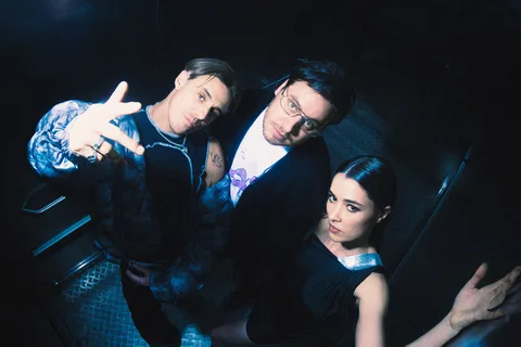 Confidence Man have teamed up with DJ BORING for 'Forever 2 (crush mix)'