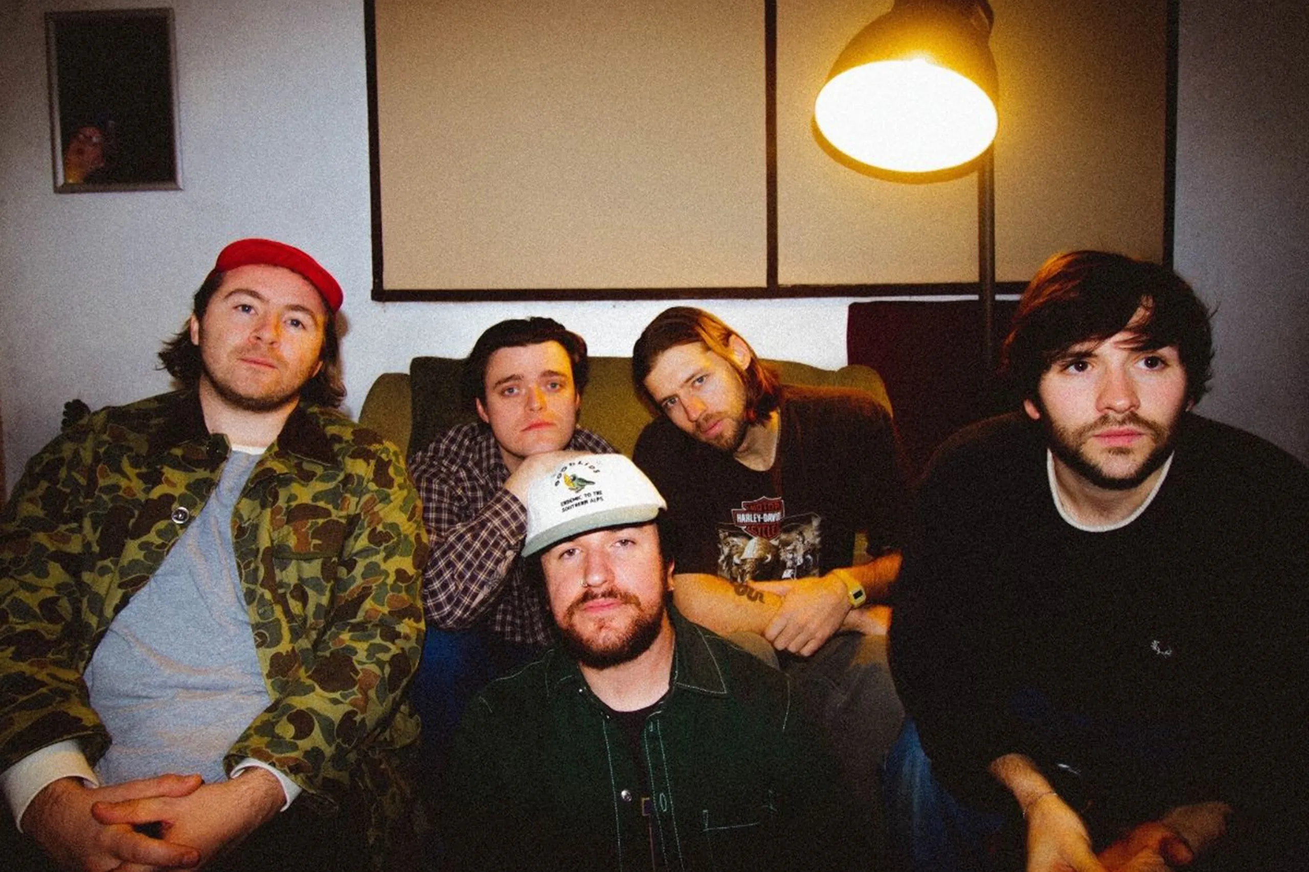 Leeds quintet Eades reflect on addiction with their new single, 'Constantly'