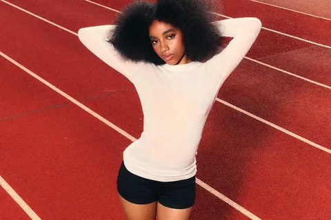 flowerovlove has unveiled a summer anthem about the rush of love, 'breaking news'