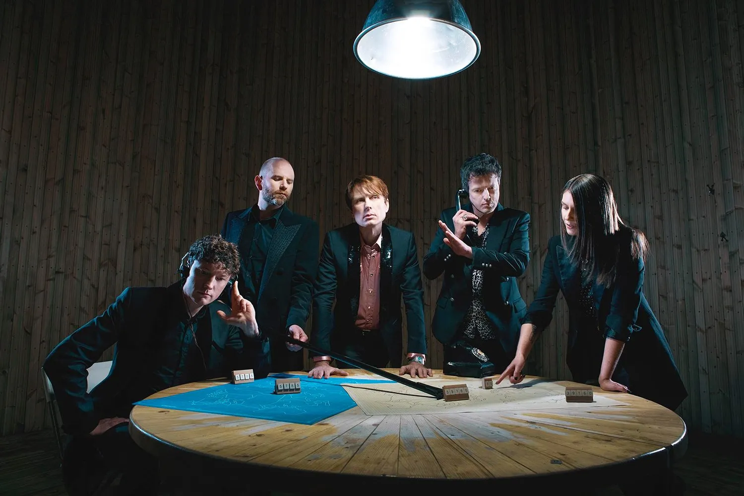 Franz Ferdinand have booked an intimate Scottish tour for September