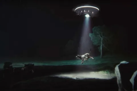 Glass Animals' new video for 'Show Pony' features an unlikely friendship between an alien and a cow