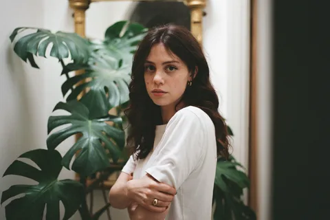 Matilda Mann has released two new singles, 'Meet Cute' and 'Tell Me That I'm Wrong', ahead of her Wallows support tour