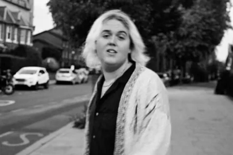 Oscar Lang has dropped a surprise new lo-fi album, '[pieces]'