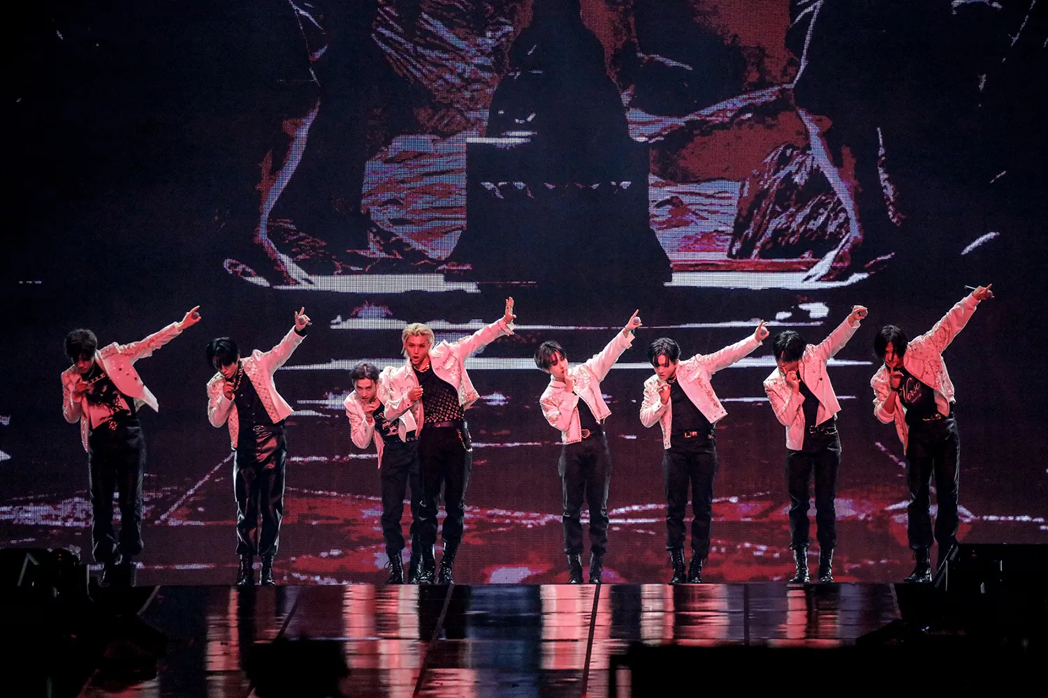 Stray Kids have teamed up with Charlie Puth for their new single, 'Lose My Breath'