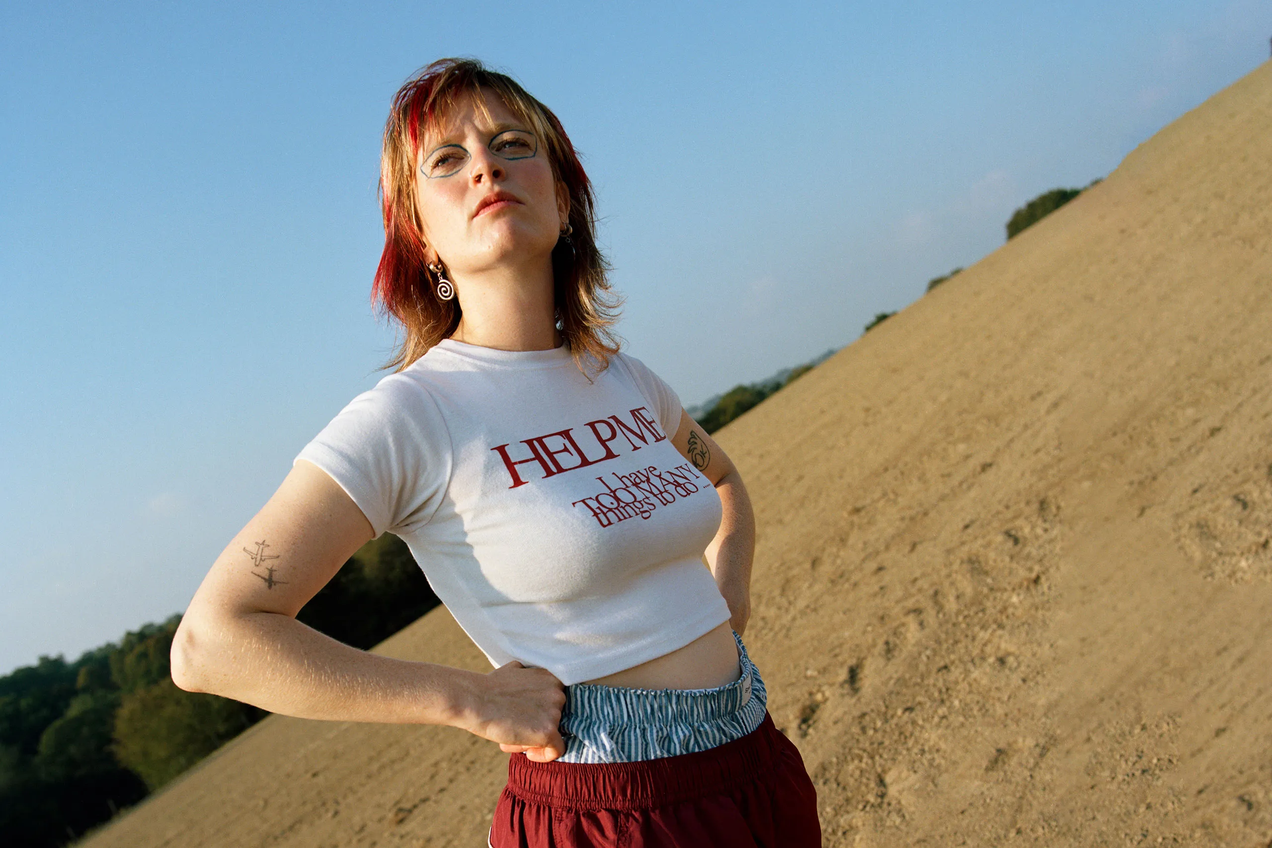 Orla Gartland has released a new documentary about making her album 'Everybody Needs a Hero'