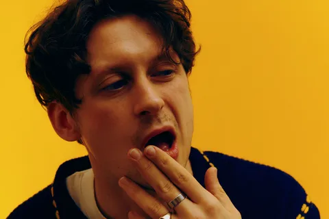 Barry Can’t Swim has shared SBTRKT and ATRIP remixes from ‘Loner’