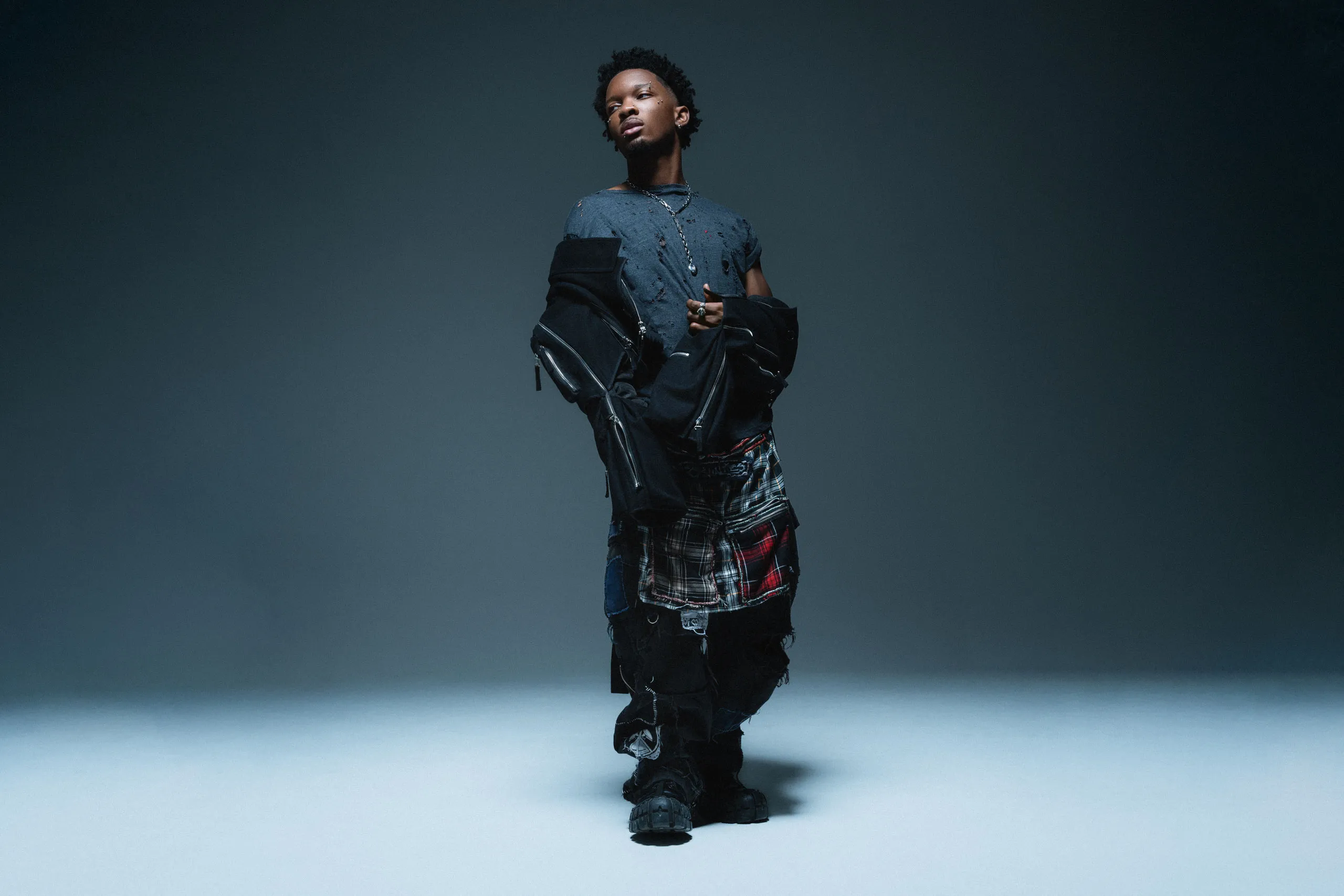 d4vd has announced a deluxe version of his album 'Withered Deluxe', dropping a new song with Hannah Bahng