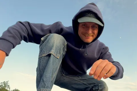 Mac DeMarco shares new track 'Phantom' from forthcoming album 'Guitar'