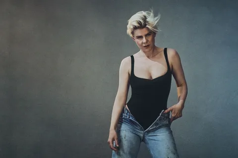 Robyn is back with her new single 'Dopamine'