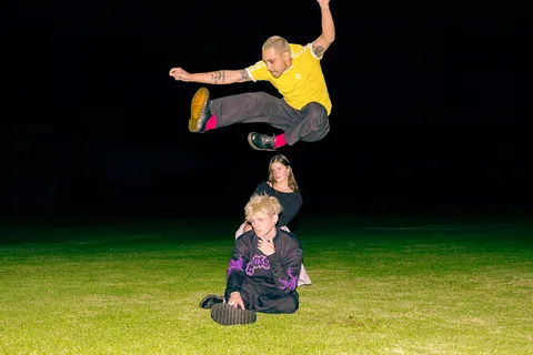 Sex Mask have released their new single 'Blisters', featuring Noah Learmonth from Radio Free Alice